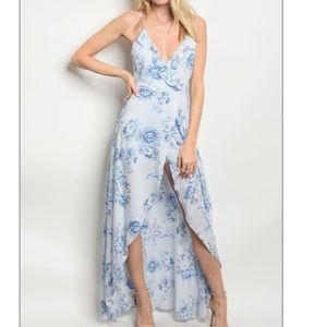 Sale! Beautiful Romper with adjustable Straps!